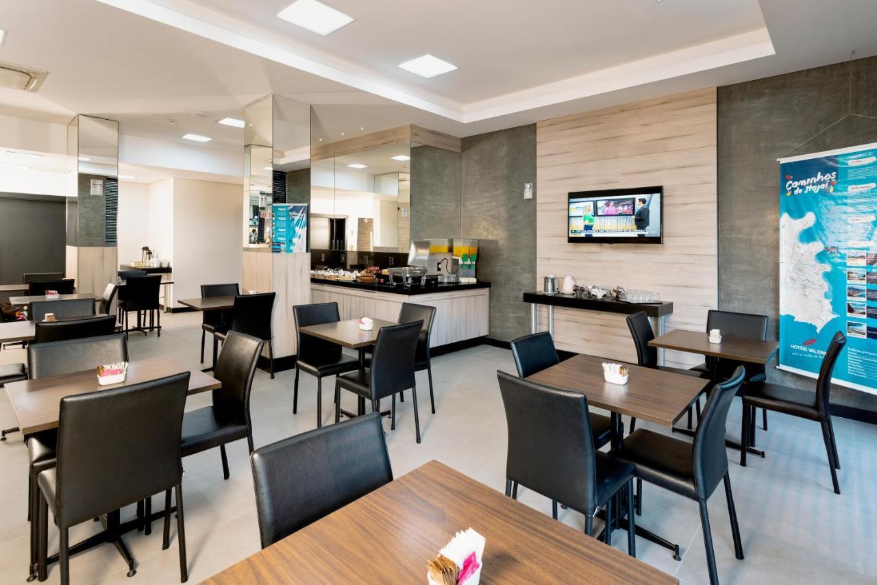 Hotel Valerim Itajai / Navegantes Eksteriør billede